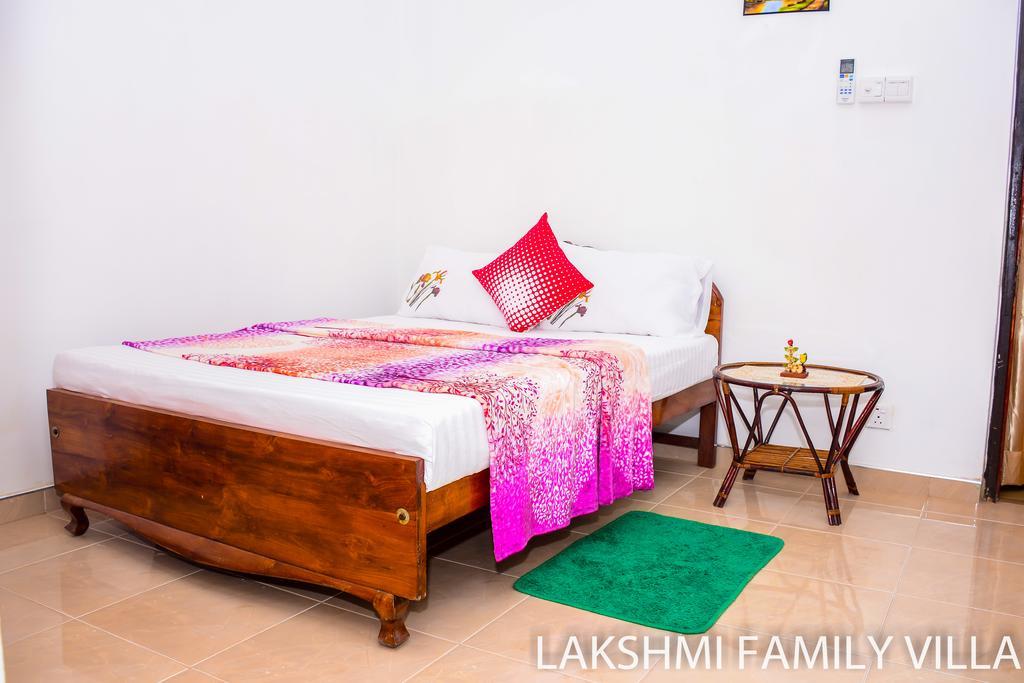 Lakshmi Family Villa Negombo Exterior foto